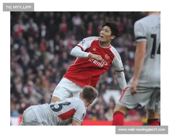 富安健洋半年合约加盟阿贾克斯,伤病历史影响条款 富安健洋半年合约加盟阿贾克斯,伤病历史影响条款